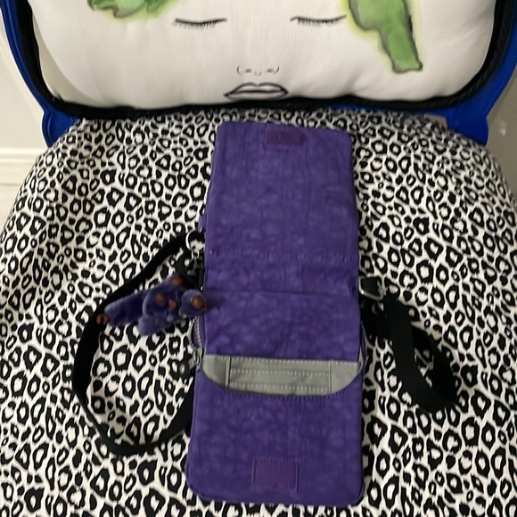 Kipling Crossbody - Picture 9 of 12